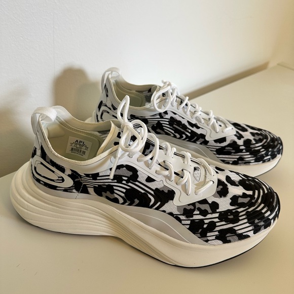 APL Athletic Propulsion Labs | Streamline Sneaker | White/Black/Leopard | 8 - Picture 12 of 13